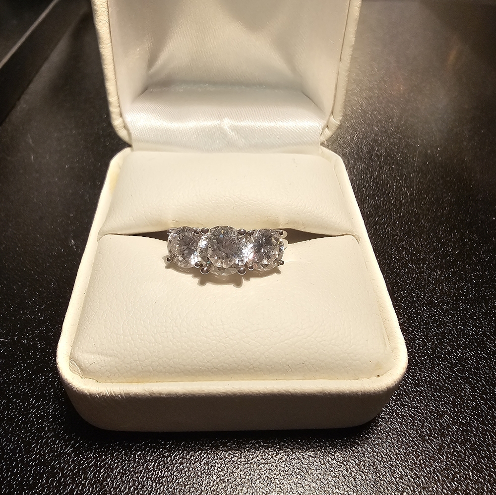 Sterling Ring - Picture 8 of 8